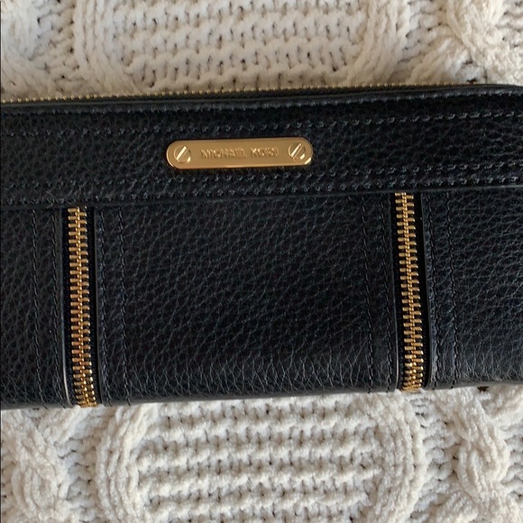 Michael Kors Zipper Detail Slim Clutch Wallet